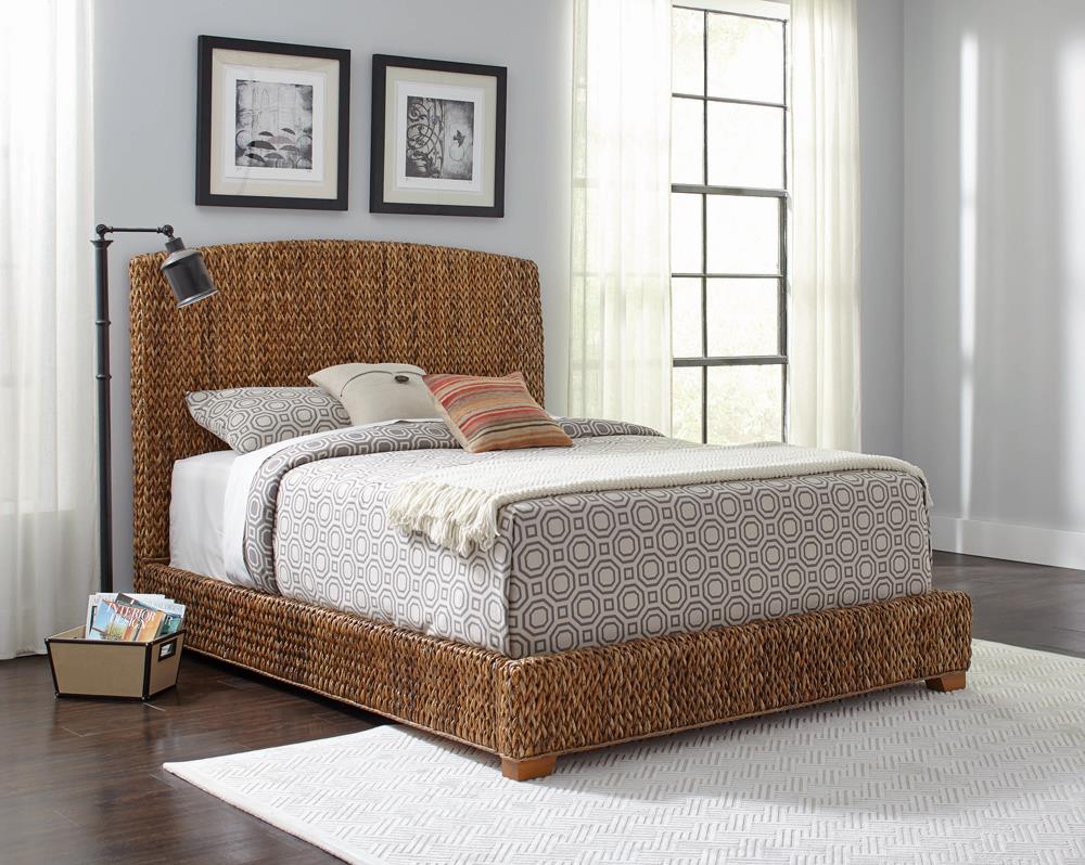 Laughton Rustic Brown Queen Bed Coaster Z2 Premium