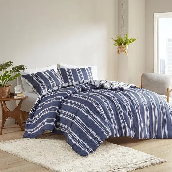 Striped Reversible Duvet Cover Set Navy Cal King Olliix.com