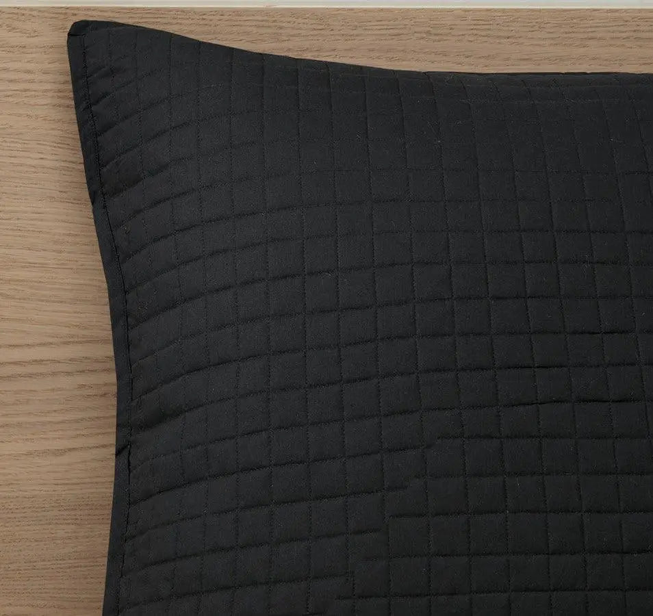 Larisa 7 Piece Cotton Reversible Comforter Set Black King/Cal King Olliix.com