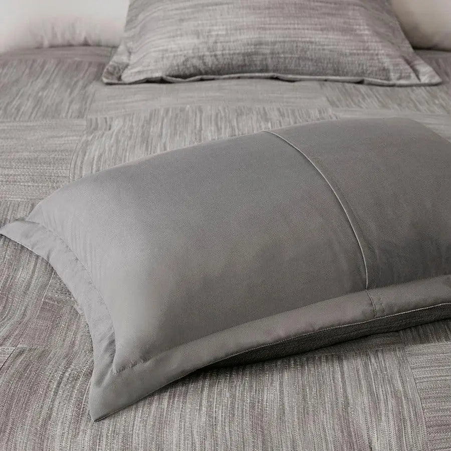 Walter Transitional 3 Piece Printed Seersucker Duvet Cover Set King/Cal King Gray Olliix.com