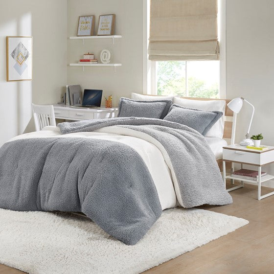 Color Block Overfilled Sherpa Comforter Set Grey/Ivory Twin XL Olliix.com