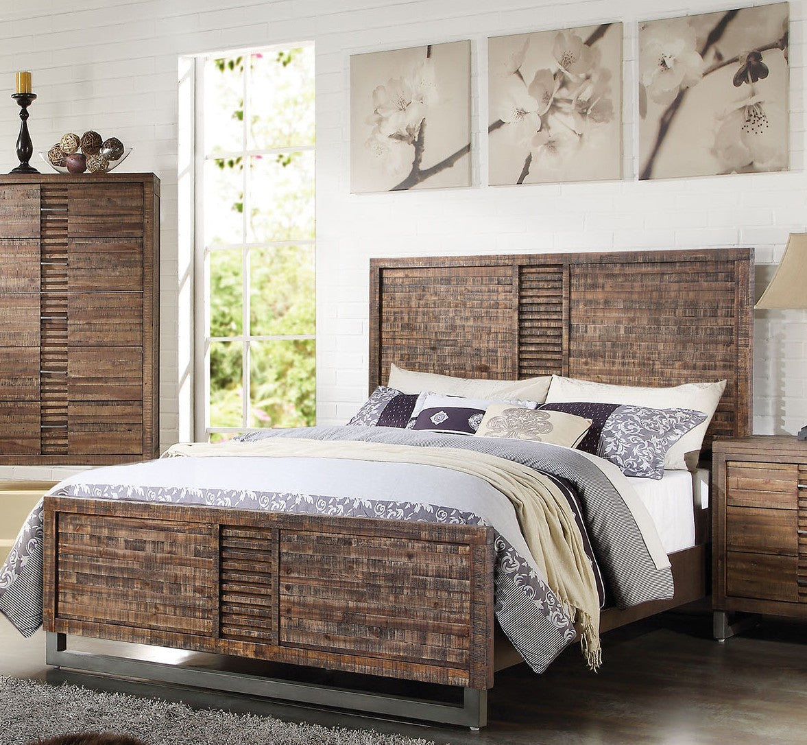 Acme Andria Queen Platform Bed in Reclaimed Oak 21290Q ACME East