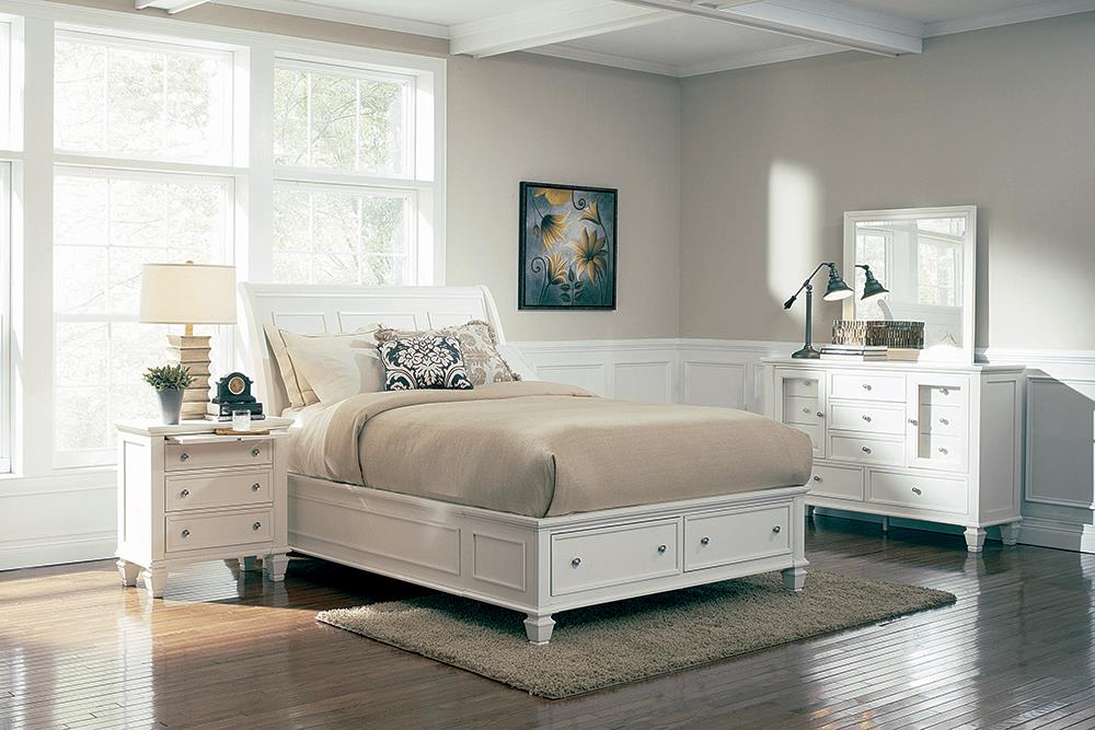 Sandy Beach White California King Sleigh Bed With Footboard Storage Coaster Z2 Premium