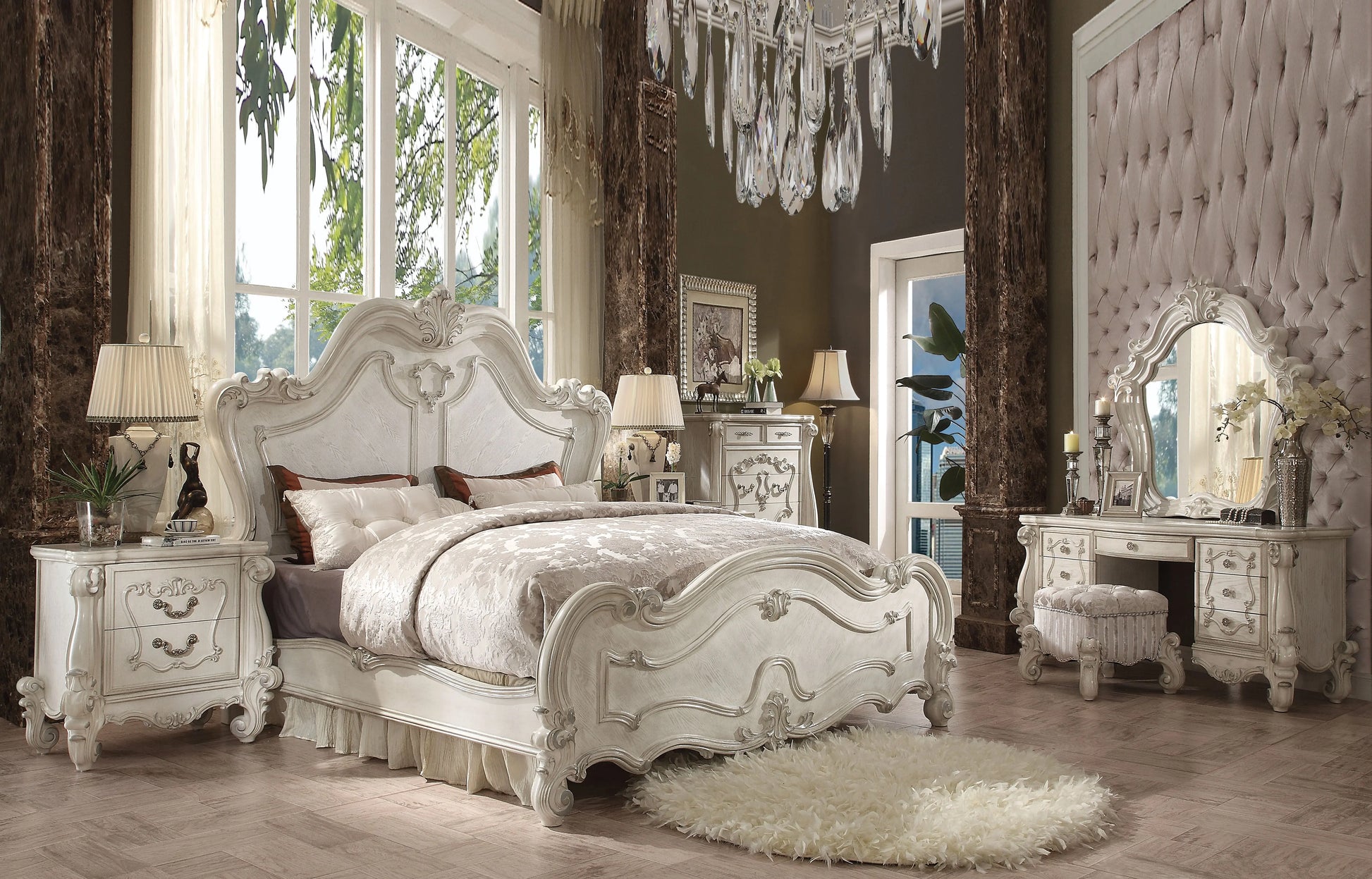 Versailles Bone White Queen Bed ACME East