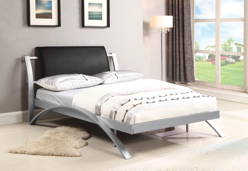 LeClair Contemporary Black and Silver Youth Full Bed Coaster Z2 Premium