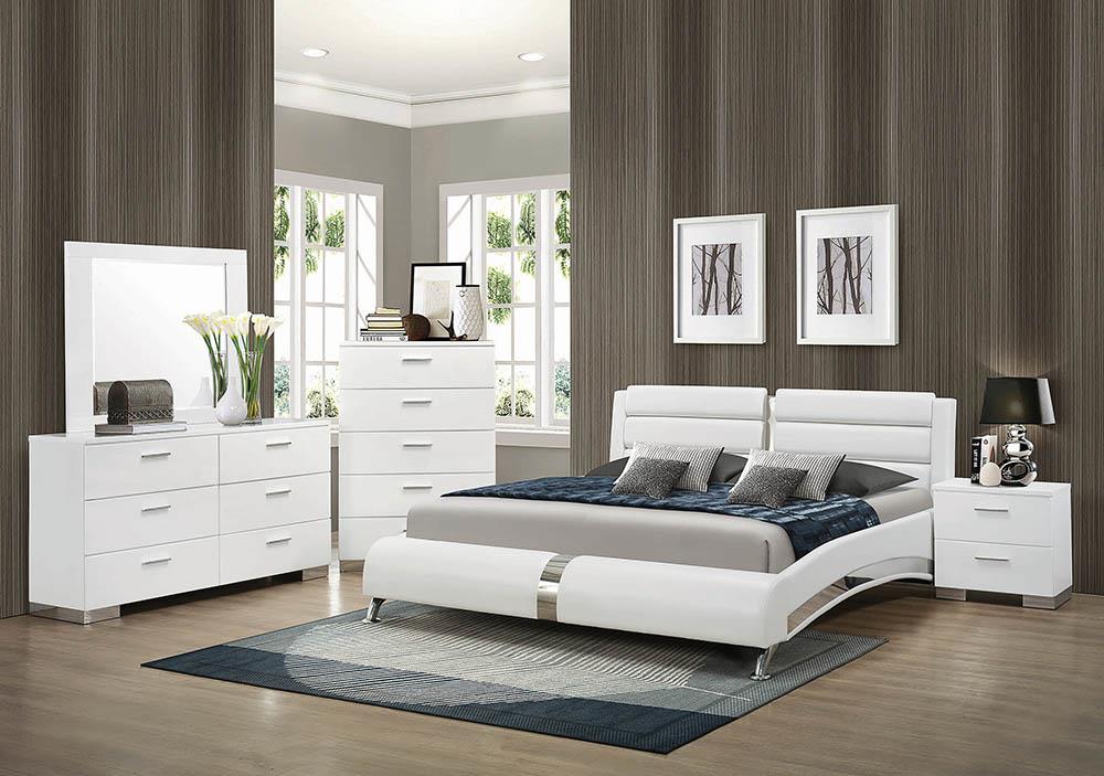 Felicity Contemporary White Upholstered Queen Bed Coaster Z2 Premium