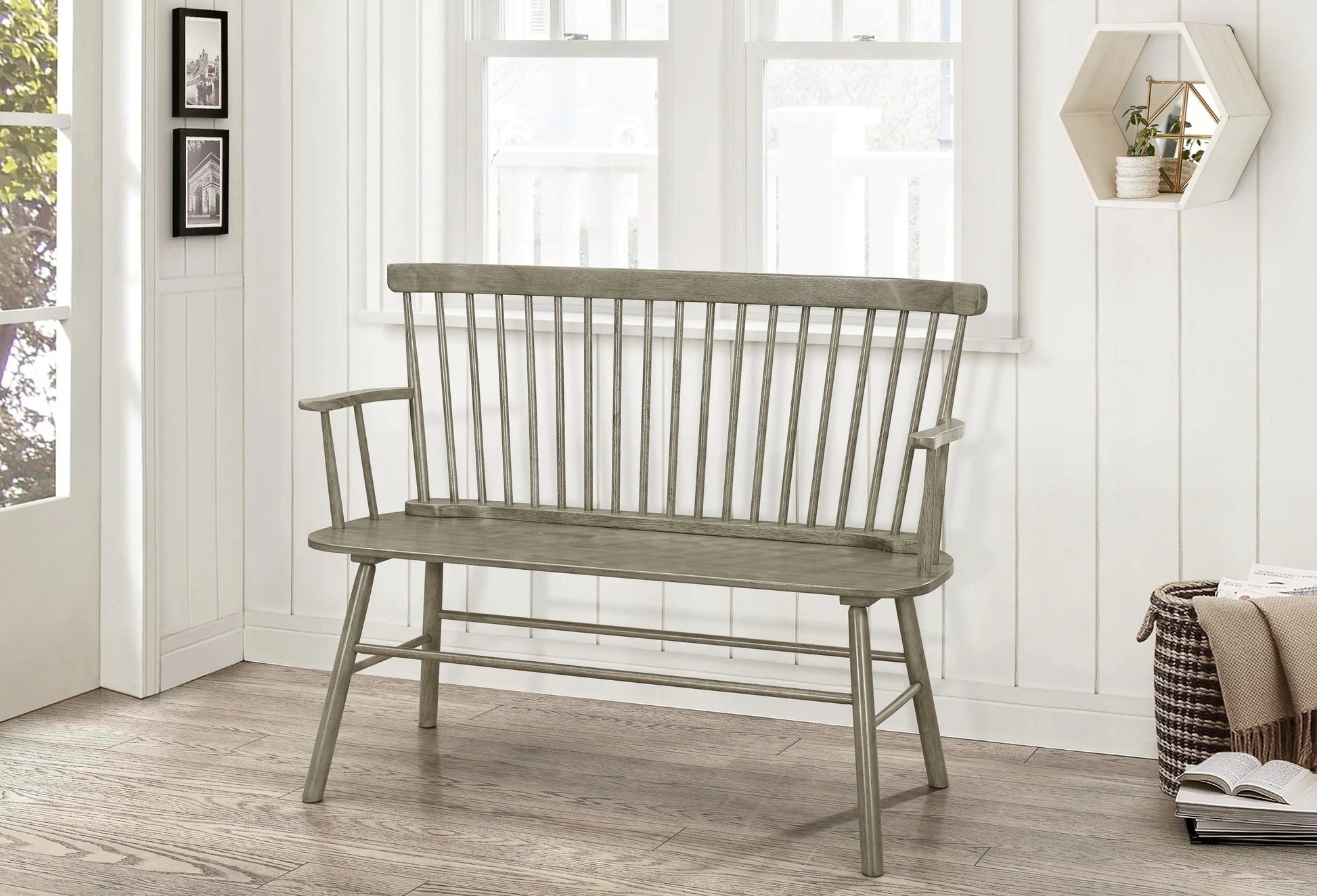 Jerimiah Spindleback Gray Bench Crown Mark