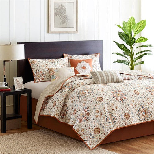 6 Piece Printed Quilt Set with Throw Pillows Ivory Full/Queen Olliix.com