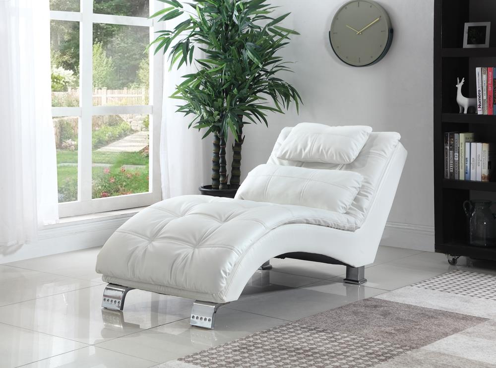 Dilleston Contemporary White Chaise Coaster Z2 Premium