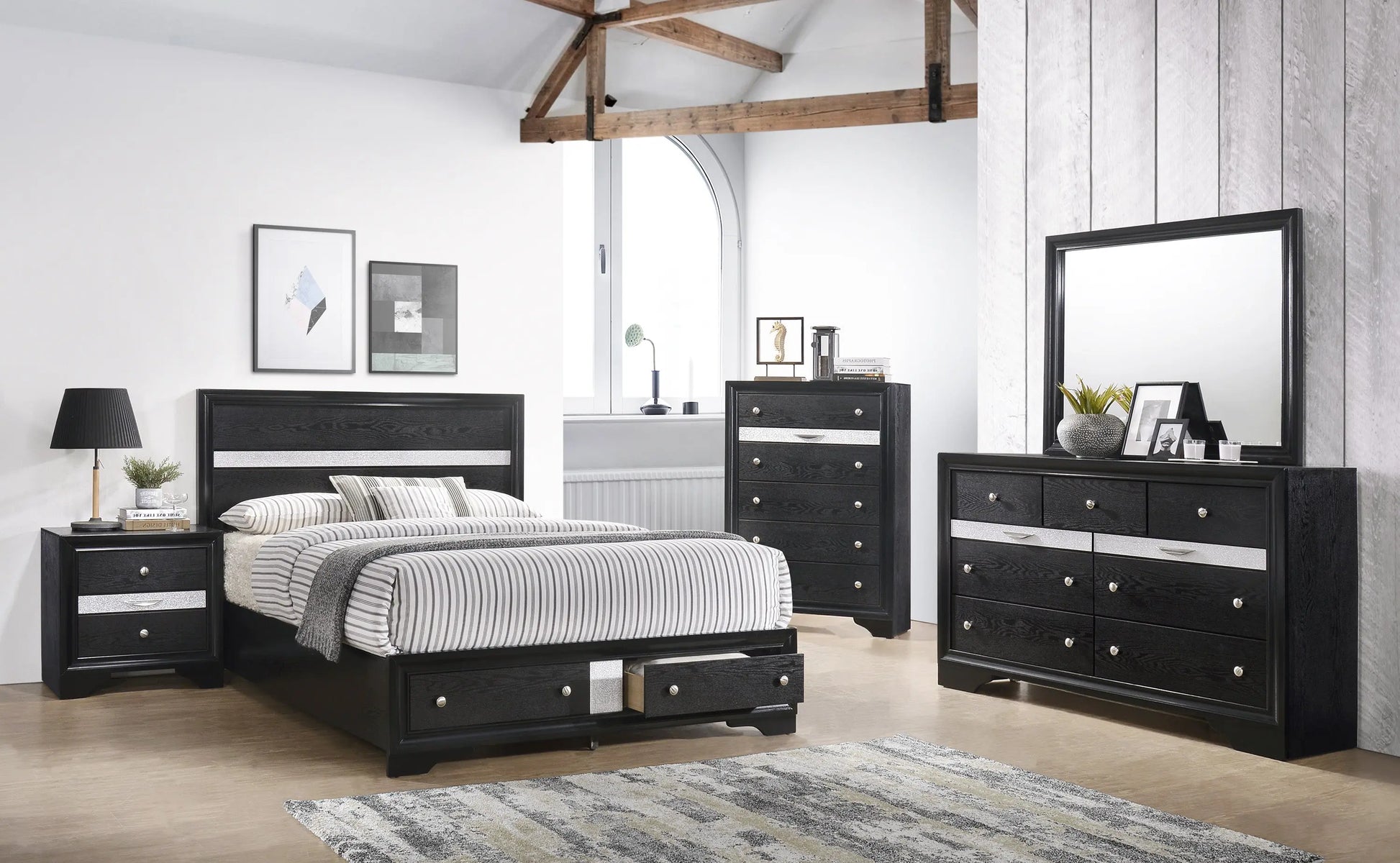 Regata Black/Silver King Storage Platform Bed Crown Mark