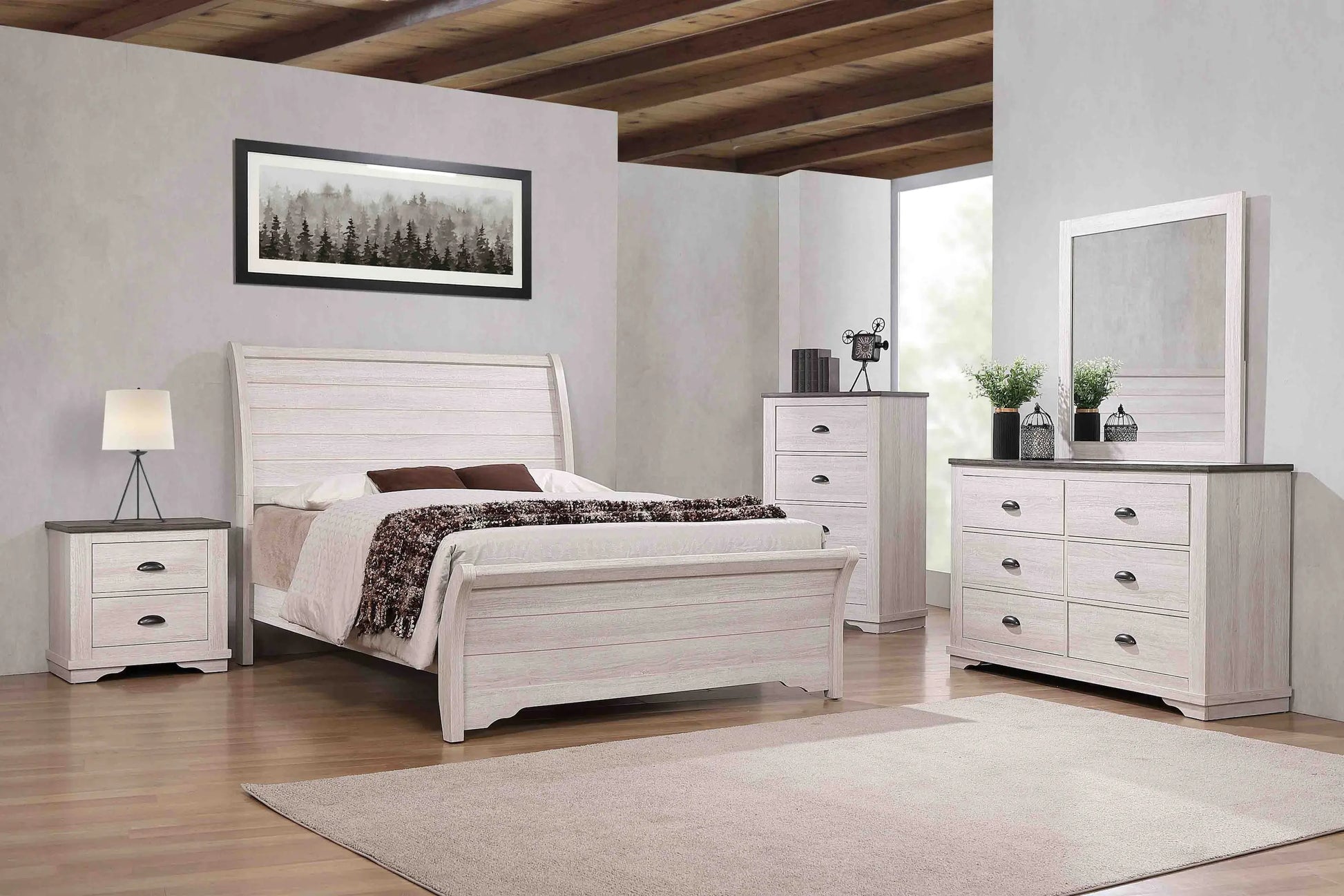 Coralee Chalk/Gray Queen Sleigh Bed Crown Mark