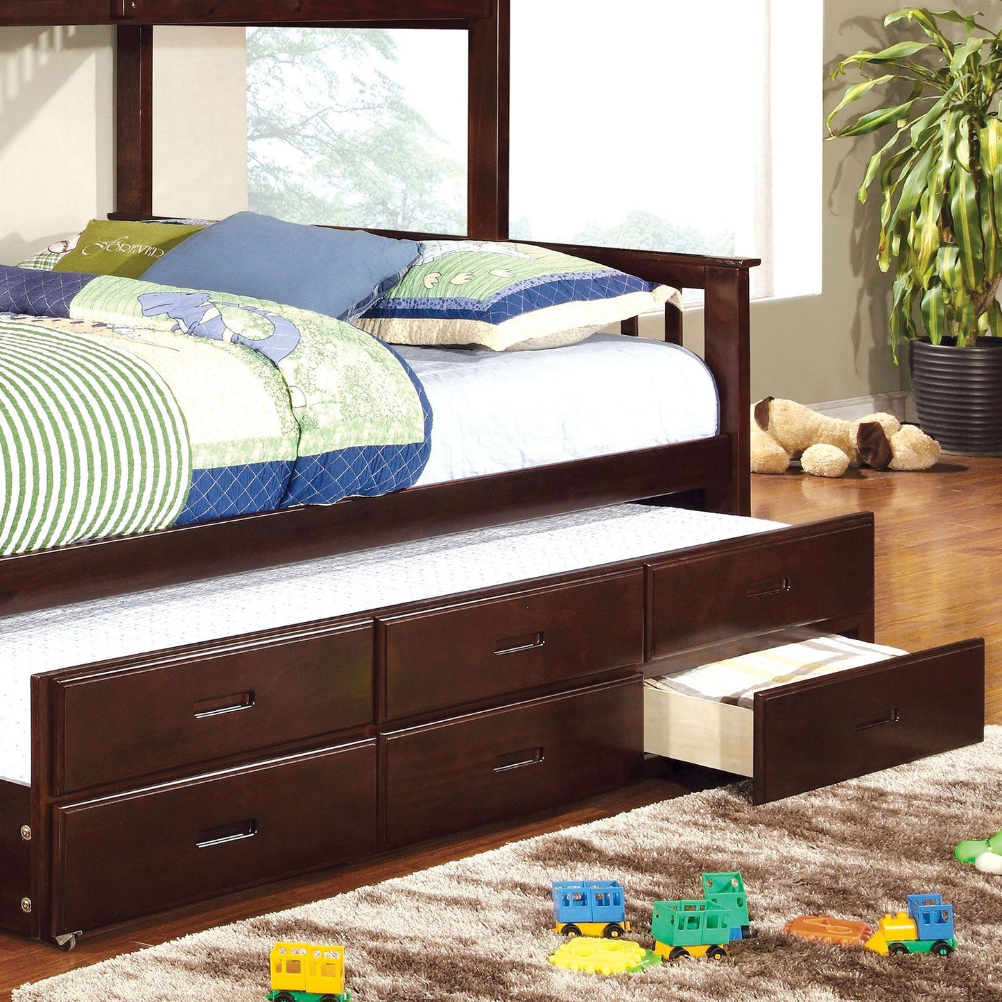 UNIVERSITY Dark Walnut Trundle w/ 3 Drawers FOA East