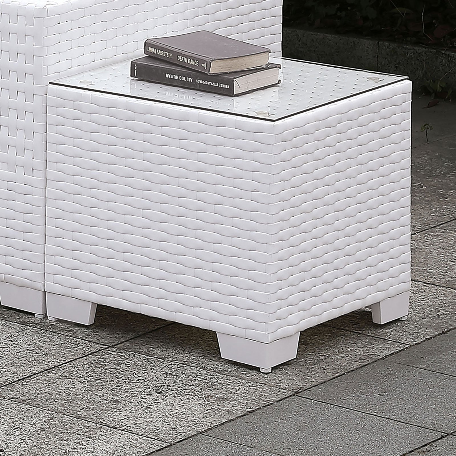 Somani White Wicker/White Cushion End Table FOA East