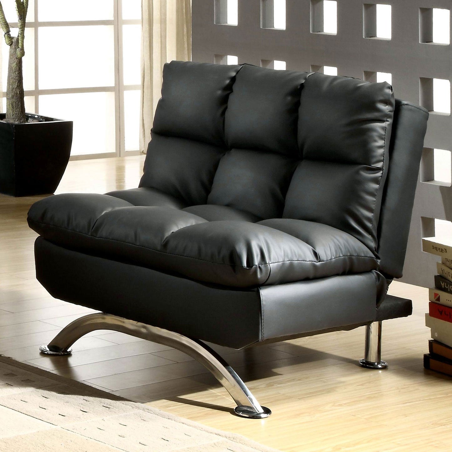 Aristo Black Chair, Black FOA East