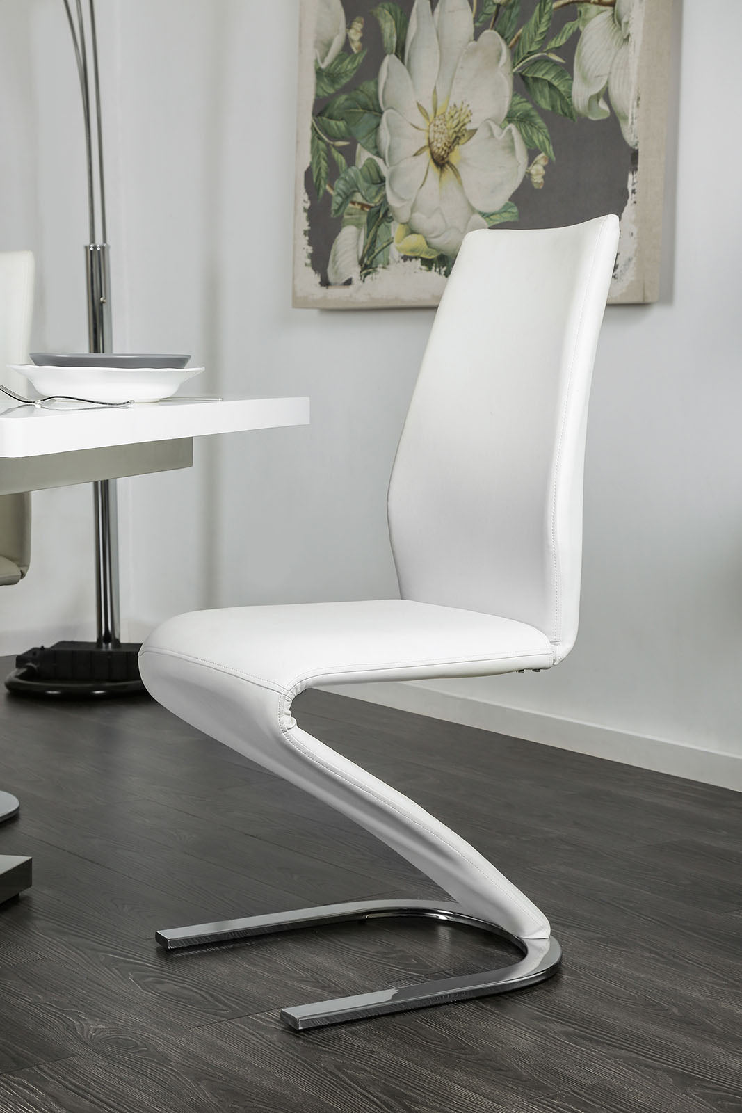 Midvale White/Chrome Side Chair (2/CTN) FOA East