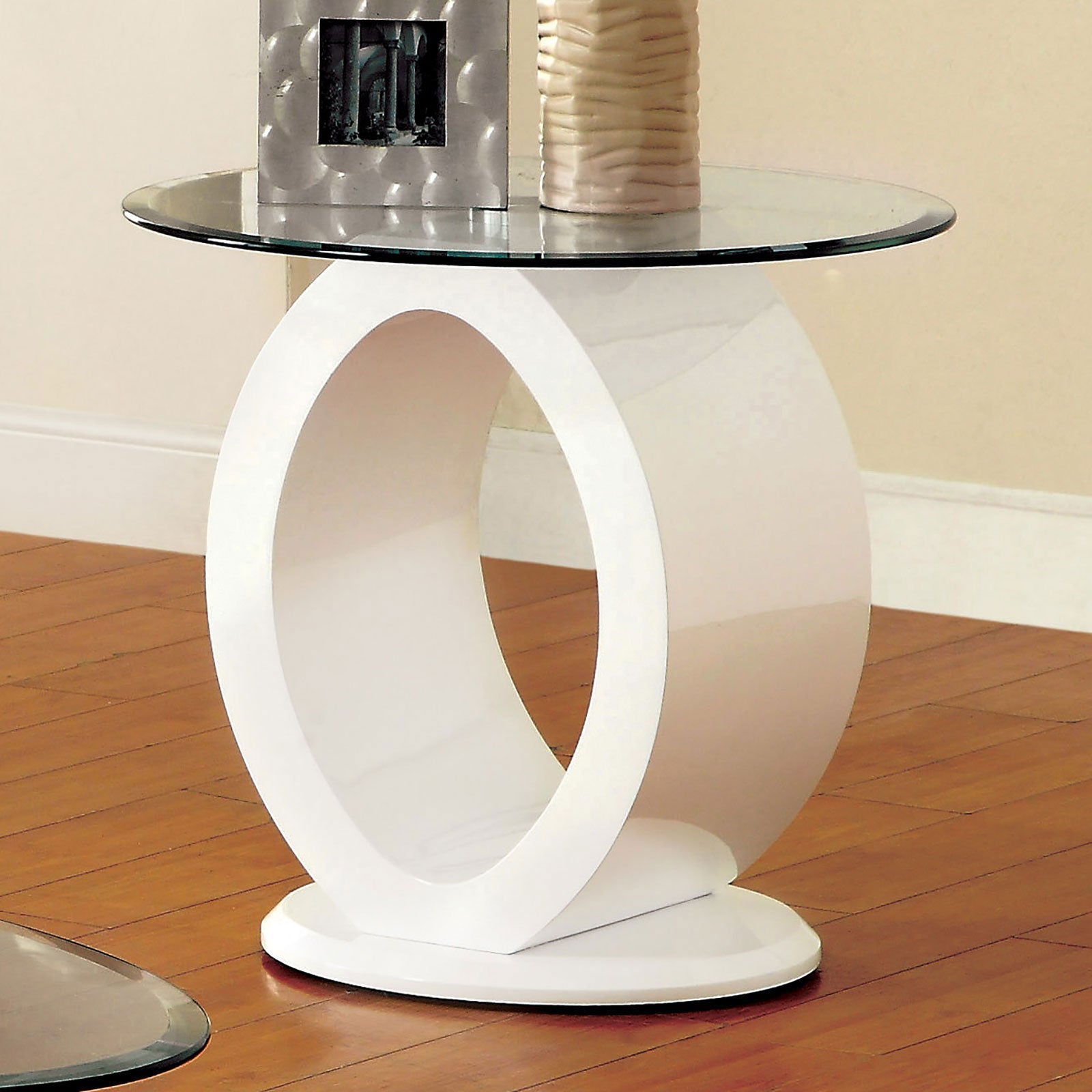 LODIA III White End Table, White FOA East