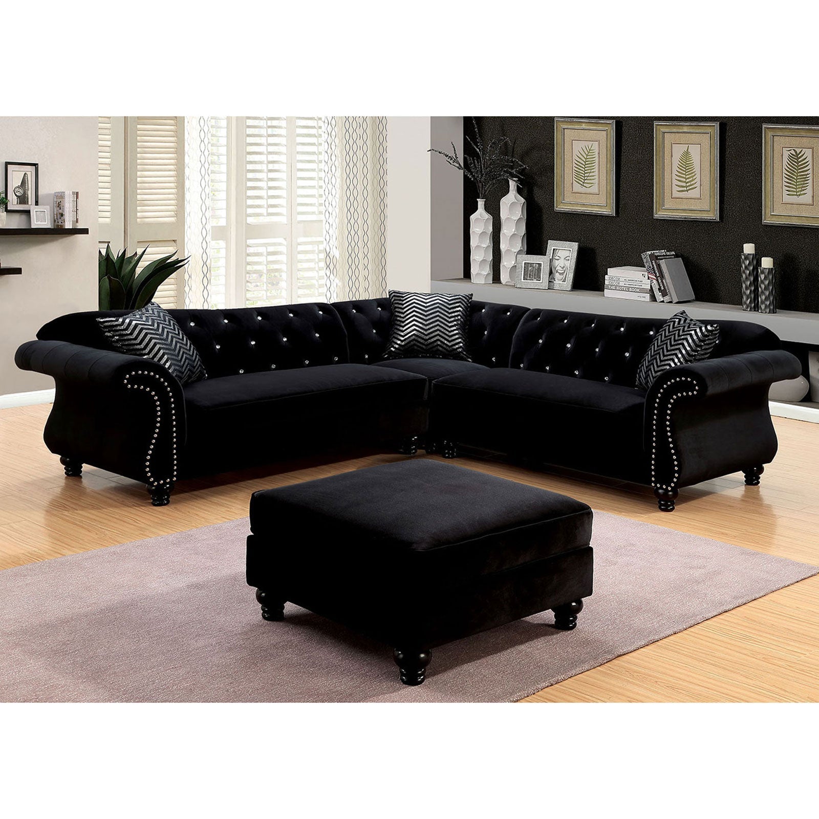 JOLANDA II Black Sectional, Black FOA East