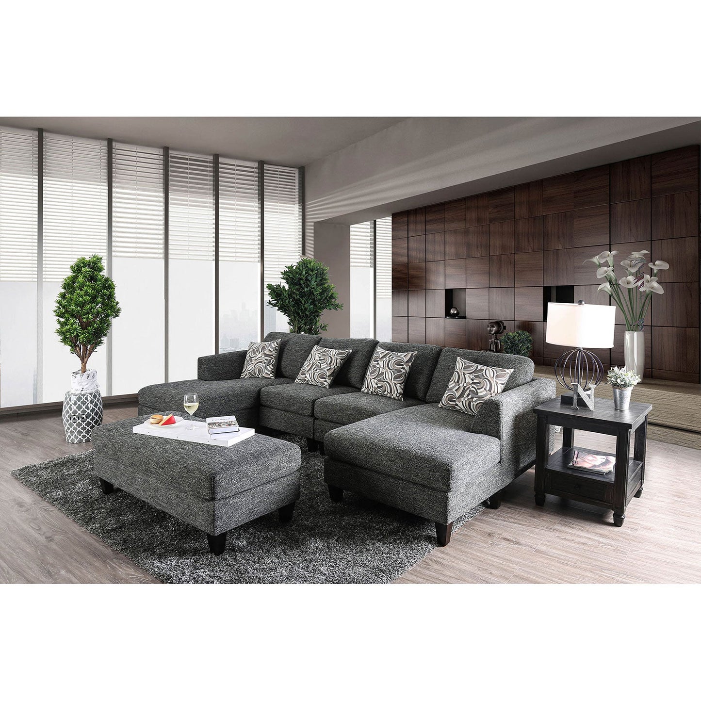 Lowry Gray Sectional w/ Ottoman FOA East