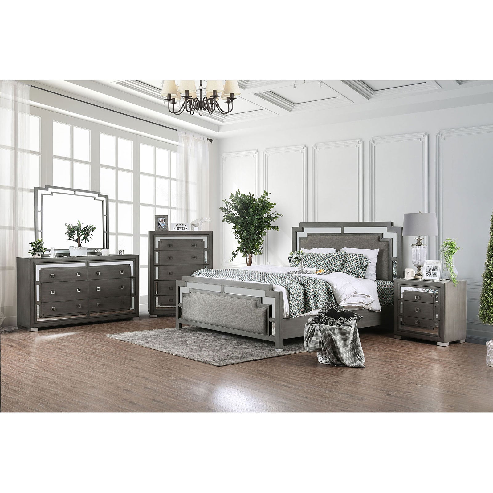 Jeanine Gray 5 Pc. Queen Bedroom Set w/ Chest FOA East