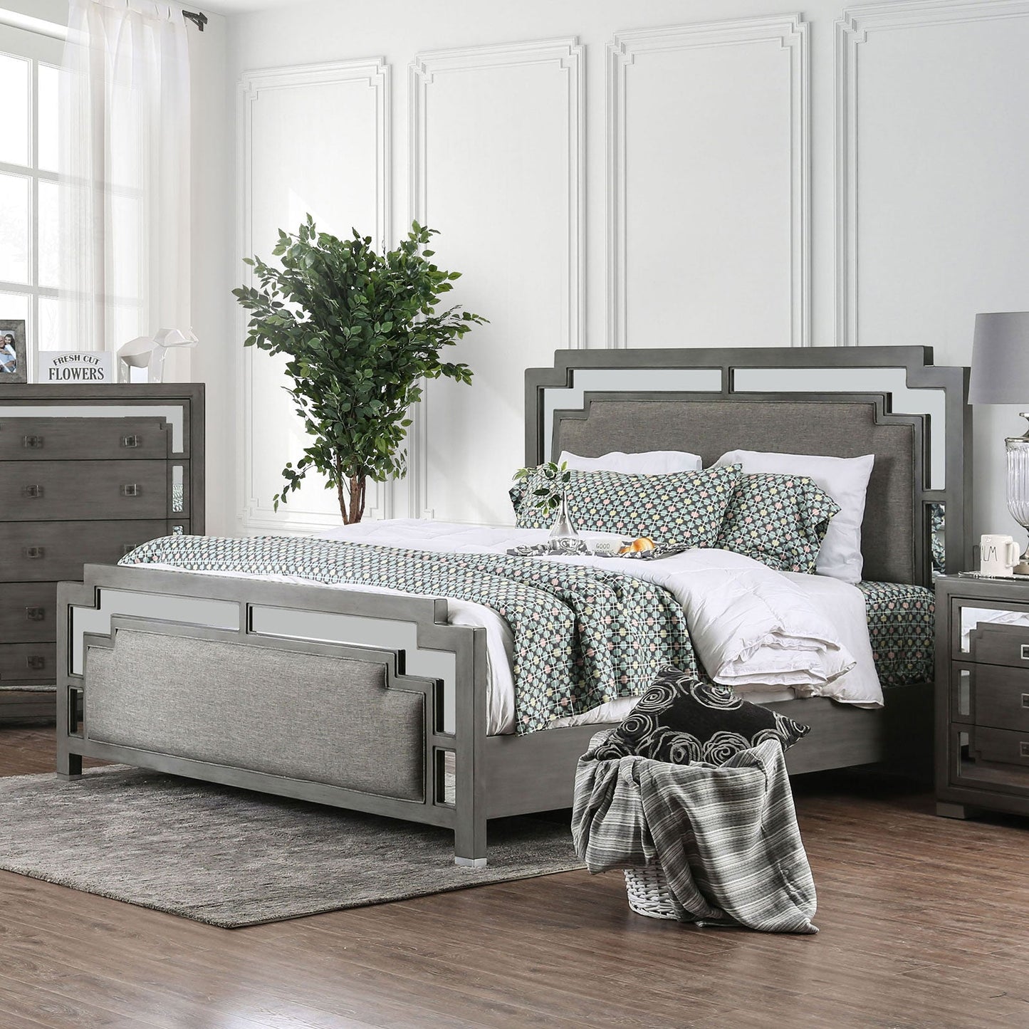 Jeanine Gray Queen Bed FOA East