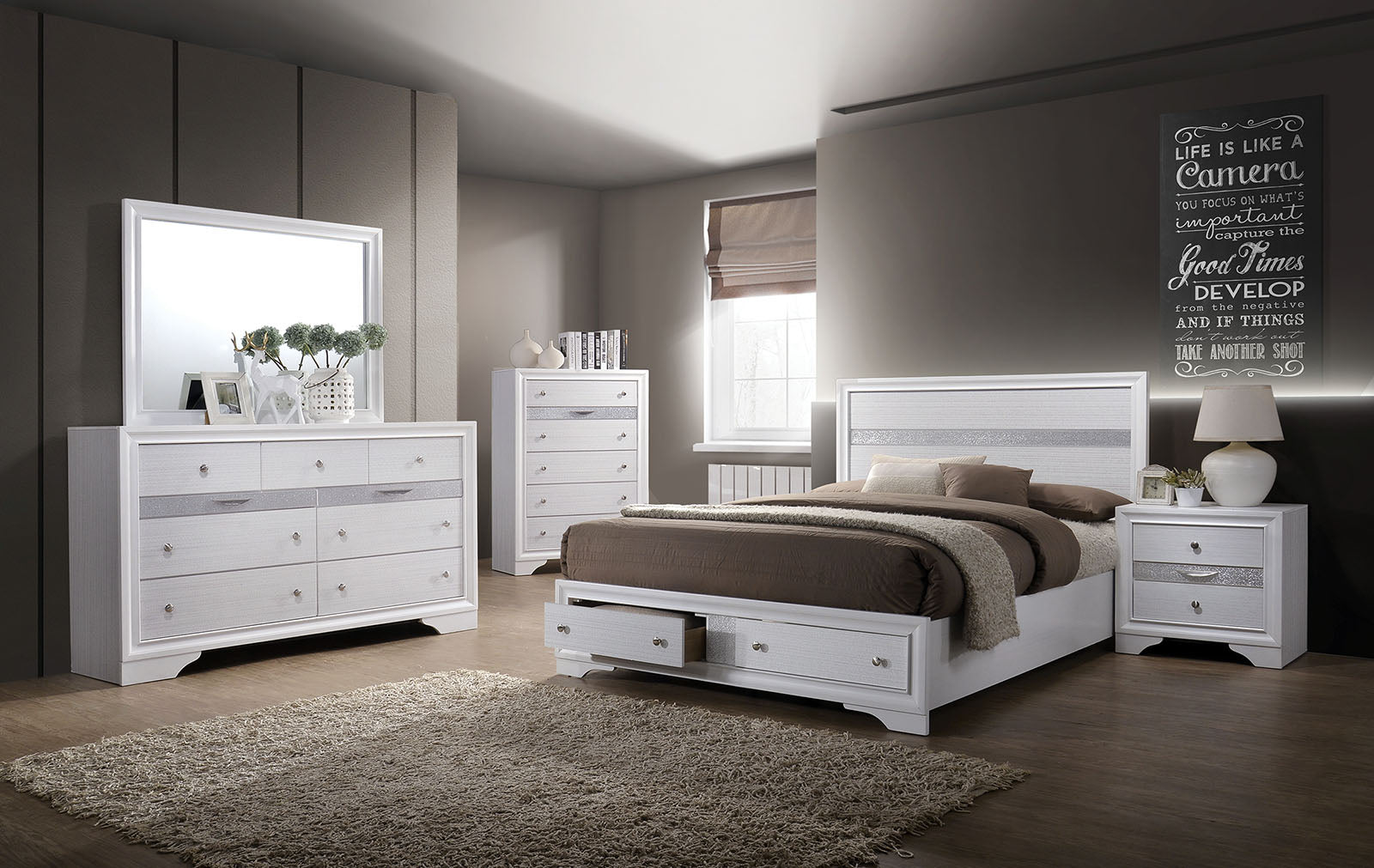 Chrissy White 5 Pc. Queen Bedroom Set w/ Chest FOA East