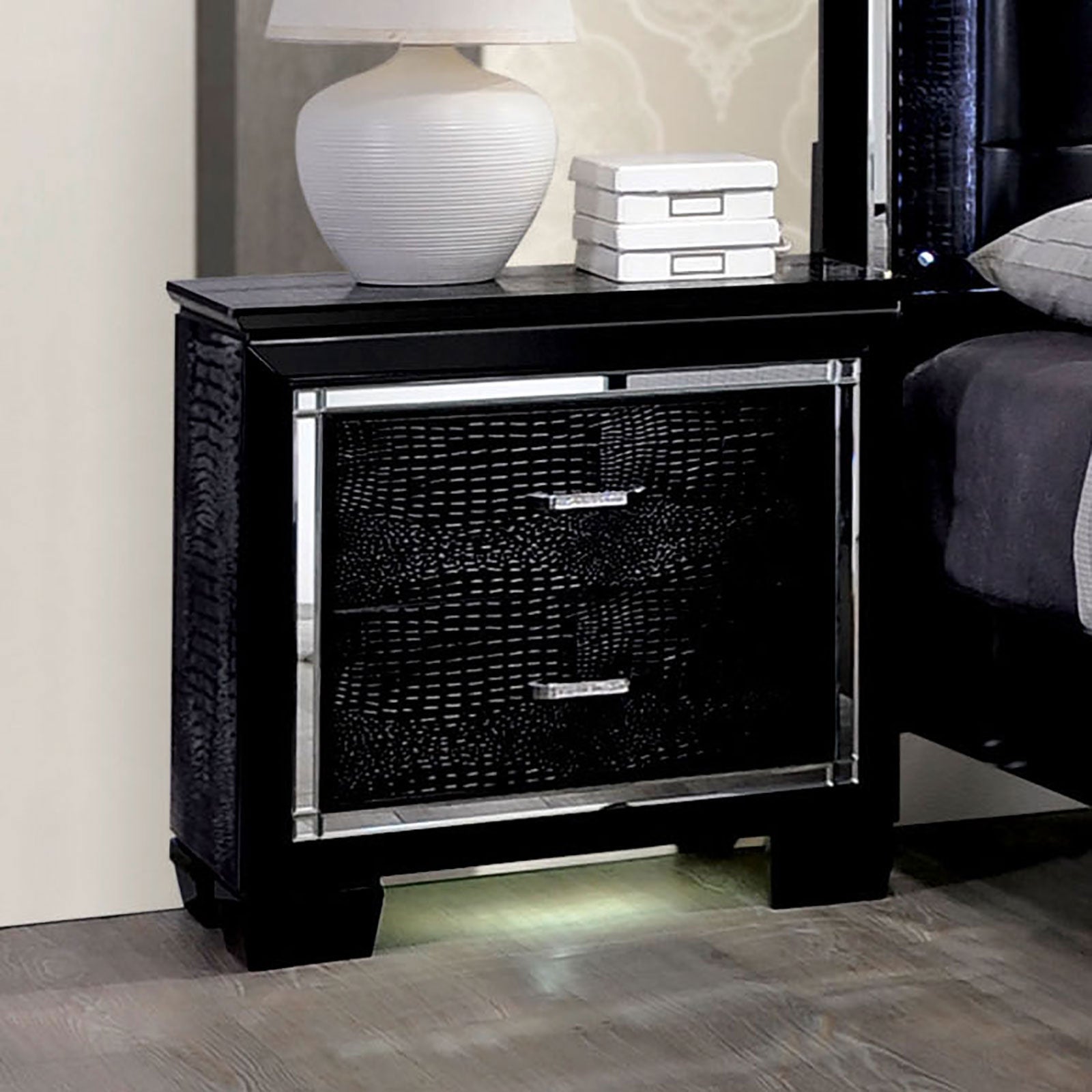 BELLANOVA Black Night Stand FOA East