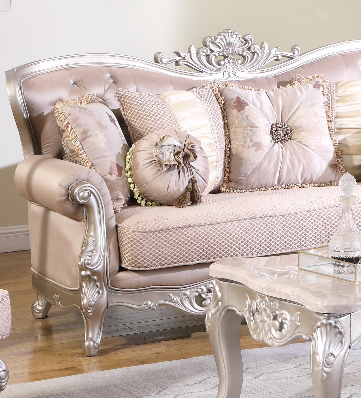 Daisy Traditional Style Sofa in Pearl finish Wood Cosmos Furniture