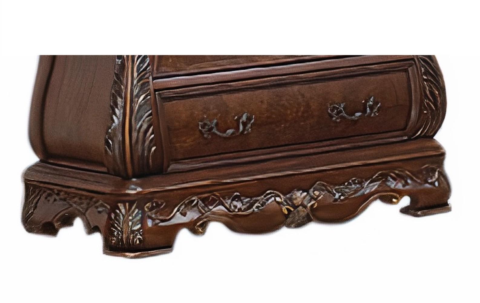 Cleopatra Traditional Style Chest in Cherry finish Wood Cosmos Furniture