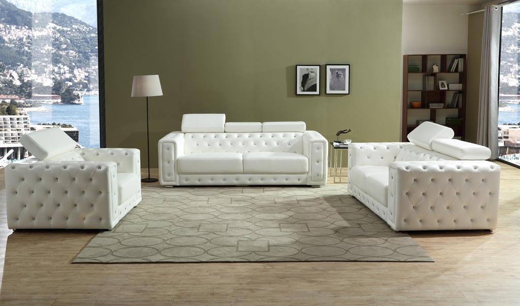 Charlise Modern Style White Loveseat in Faux Leather Cosmos Furniture