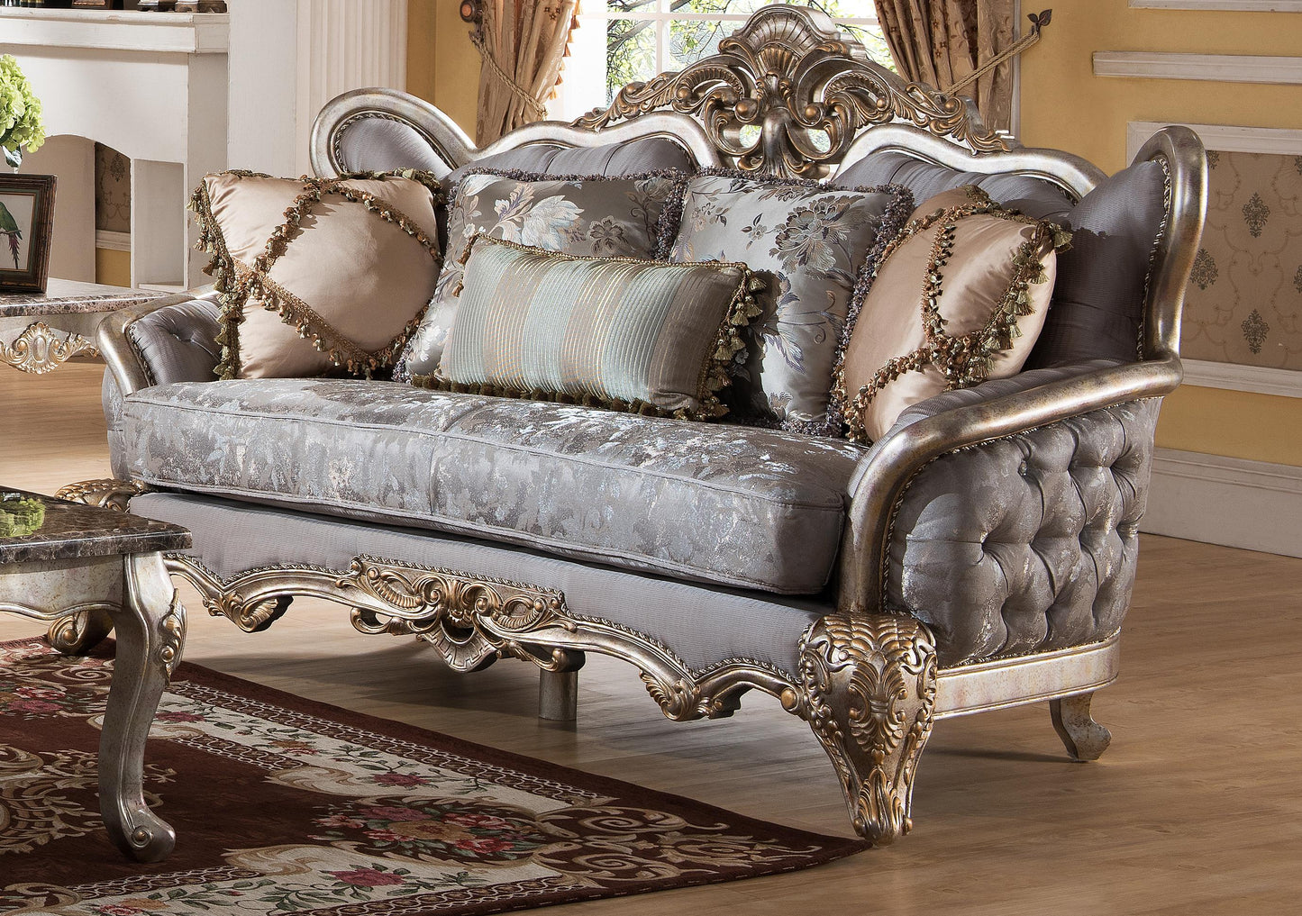 Oprah Traditional Style Loveseat in Metallic finish Wood Cosmos Furniture