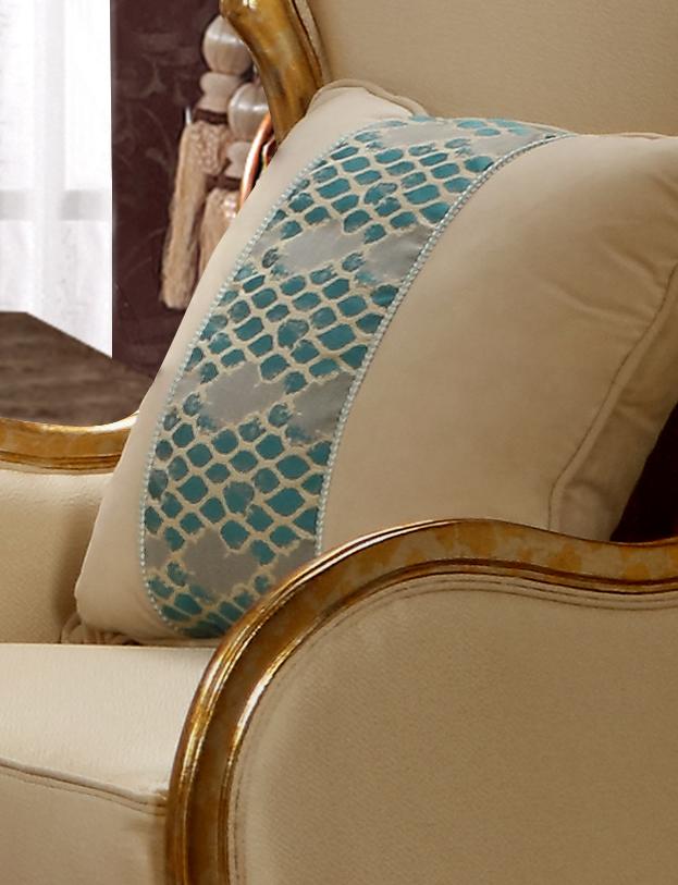 Majestic Transitional Style Chair in Gold finish Wood Cosmos Furniture