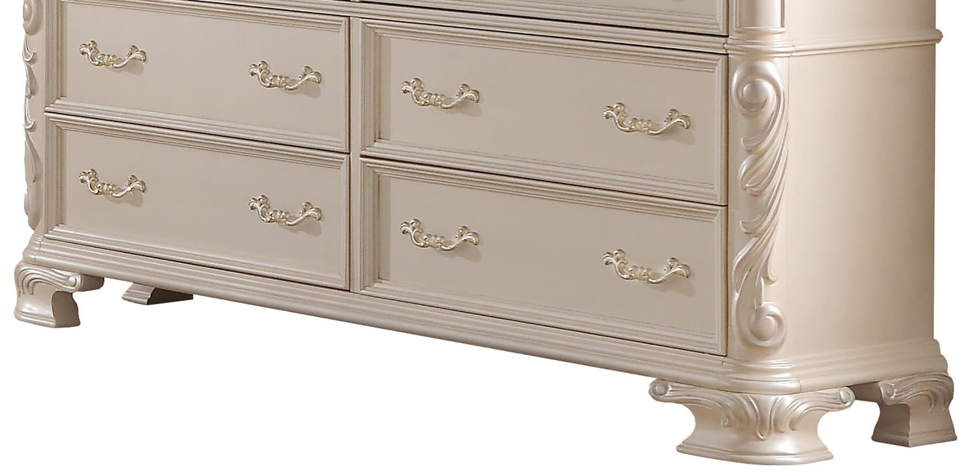 Victoria Traditional Style Dresser in Off-White finish Wood Cosmos Furniture