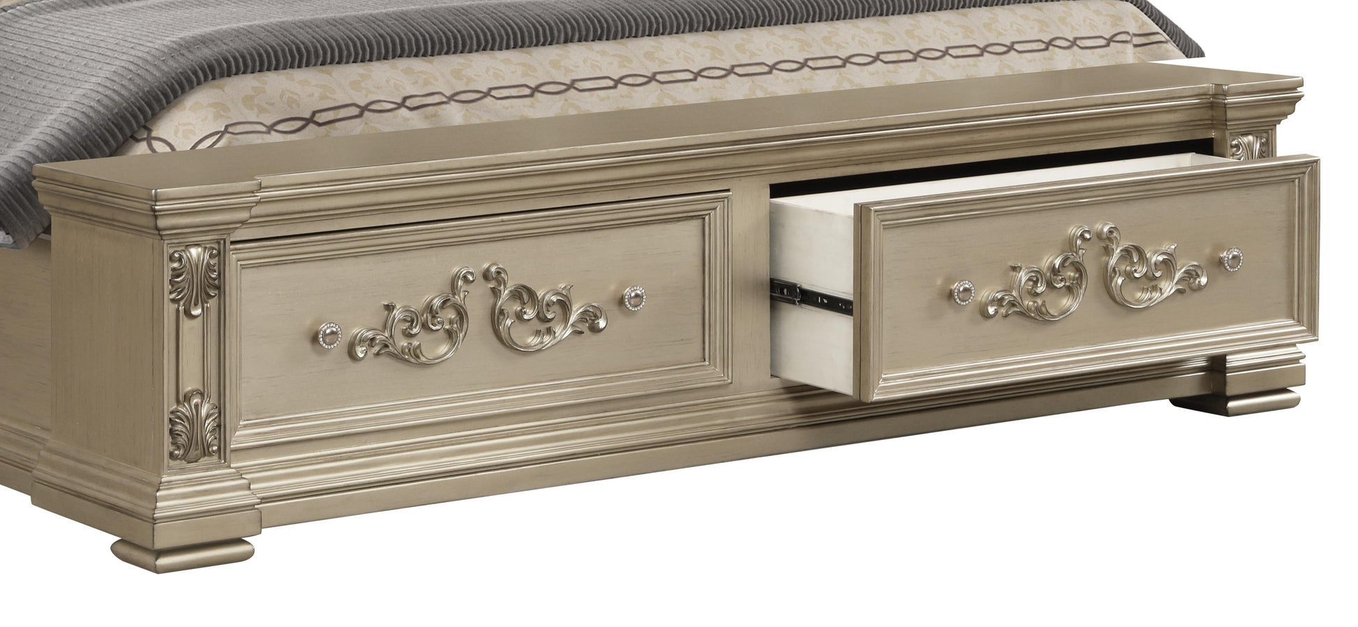 Alicia Transitional Style Queen Bed in Beige finish Wood Cosmos Furniture