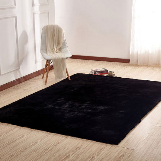 Caparica Black 5' X 7' Area Rug FOA East