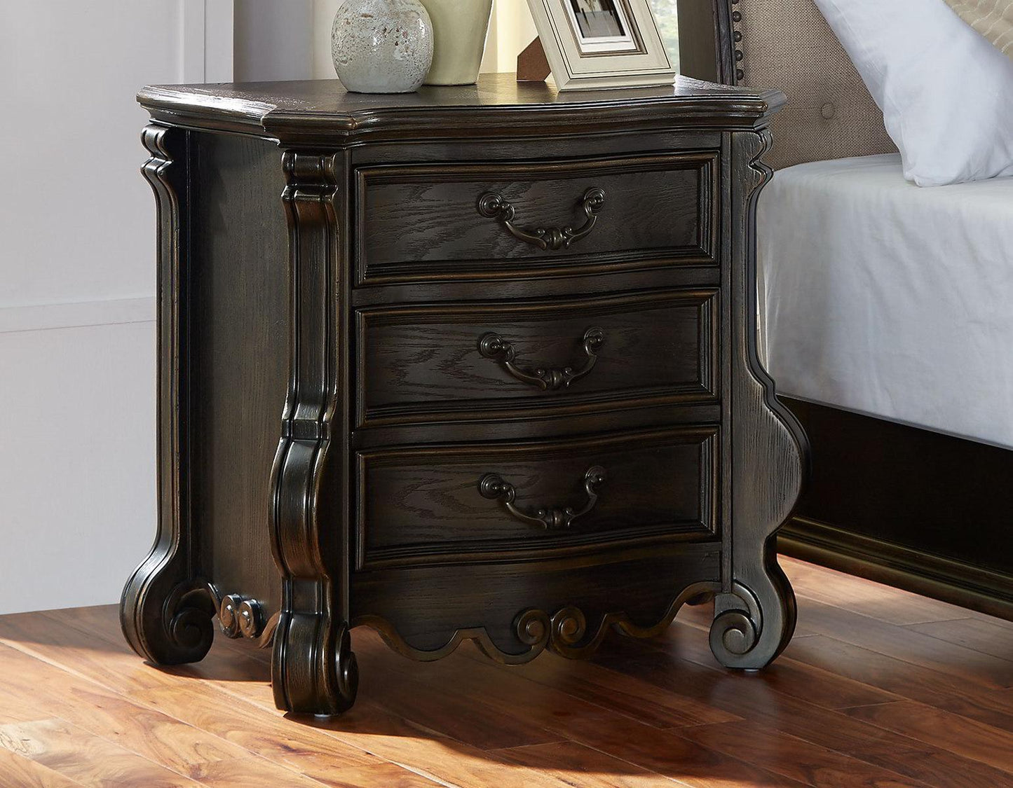 Steve Silver Rhapsody 3 Drawer Nightstand in Molasses Steve Silver 2