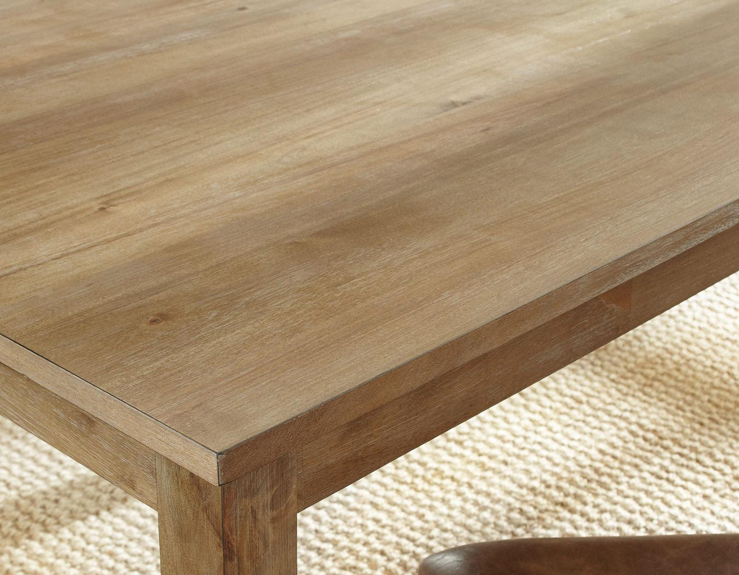 Steve Silver Ander Dining Table in Natural Honey Steve Silver 2