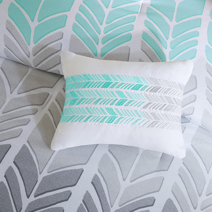 Adel Comforter Set Aqua Full/Queen Olliix.com