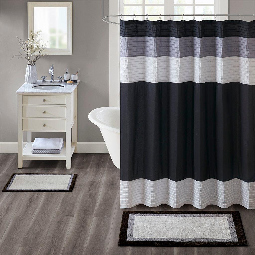 Amherst 20" Bath Rug Black Olliix.com