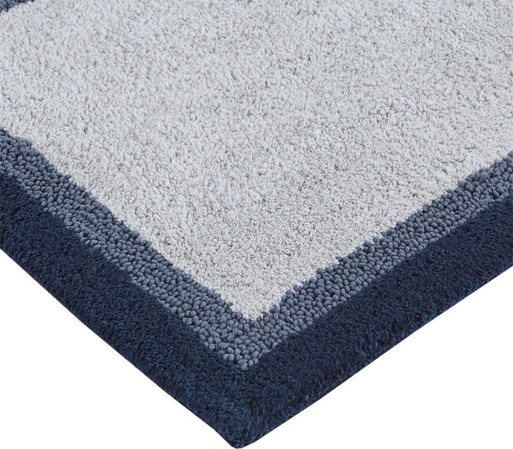 Amherst 24" Bath Rug Navy Olliix.com