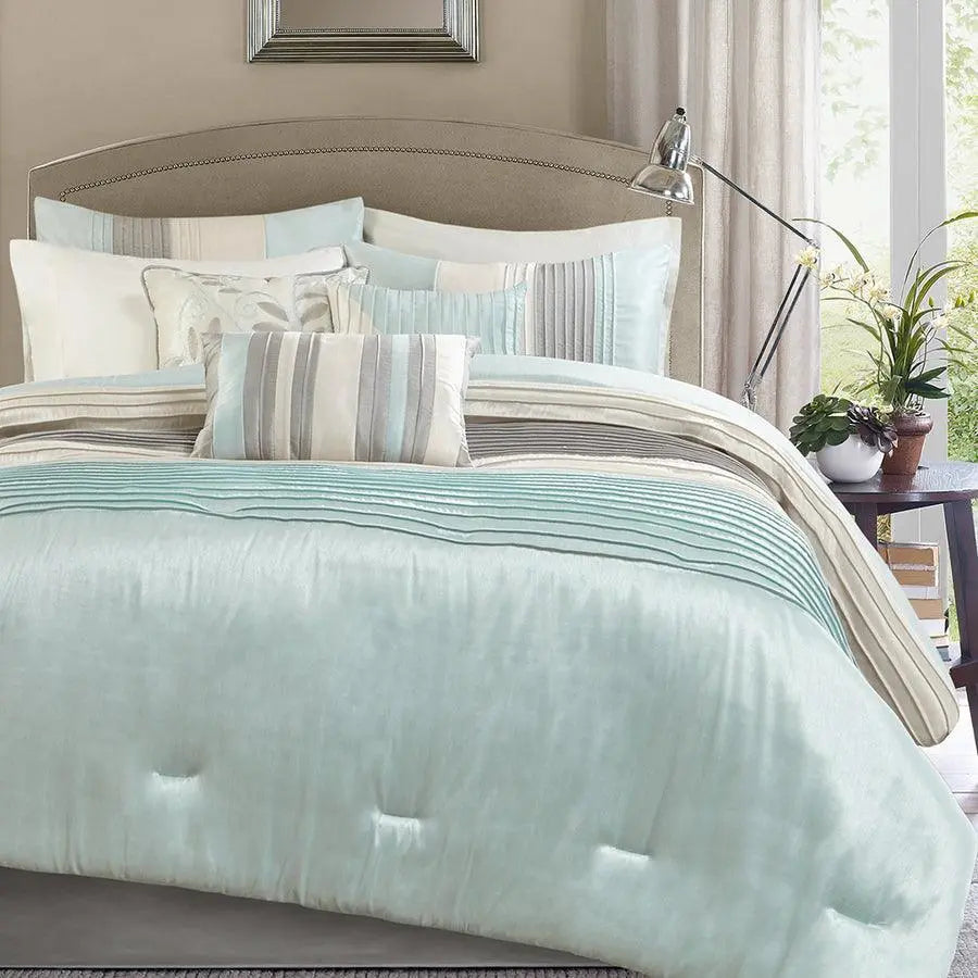 Amherst Farm House 7 Piece Comforter Set Aqua King Olliix.com
