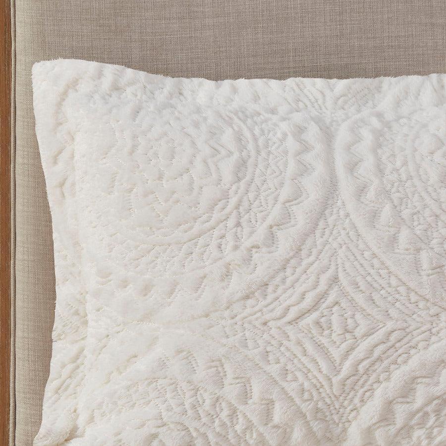 Arya Embroidered Medallion Faux Fur Ultra Plush Duvet Cover Set King Ivory Olliix.com