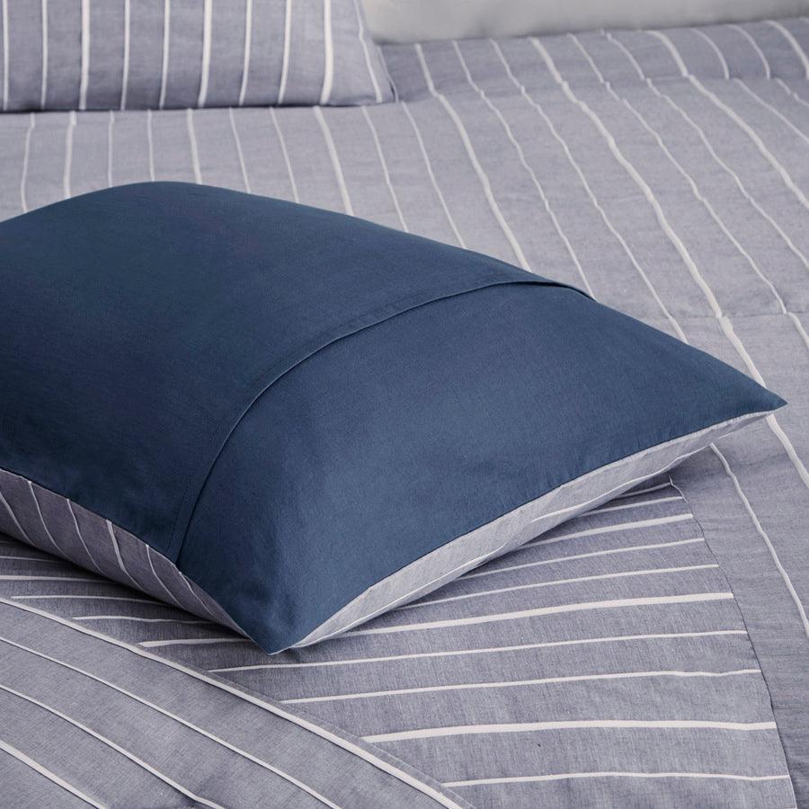 Bergen Modern 5 Piece Cotton Rich Duvet Cover Set Chambray Full/Queen Chambray Indigo Olliix.com