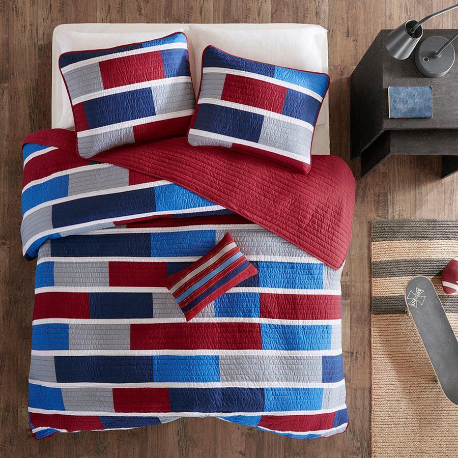 Bradley Full/Queen Coverlet & Bedspread Navy/Red Olliix.com