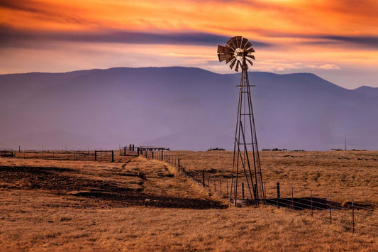 Tempered Glass - Windmill On The Prairie - Light Brown Classy Art