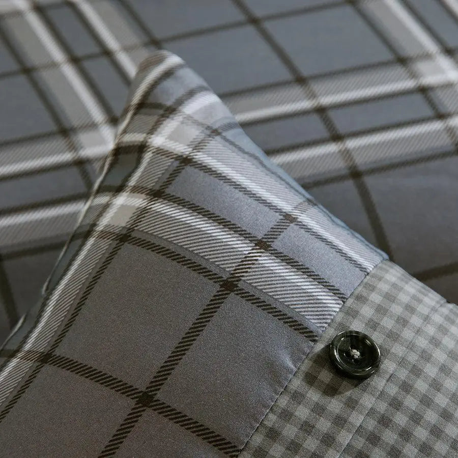 Daryl Twin/Twin XL Casual Comforter Set Gray Olliix.com