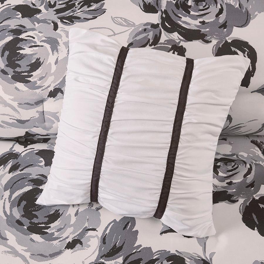 Dorsey Floral Print Comforter Set Black & White Twin/Twin XL Olliix.com