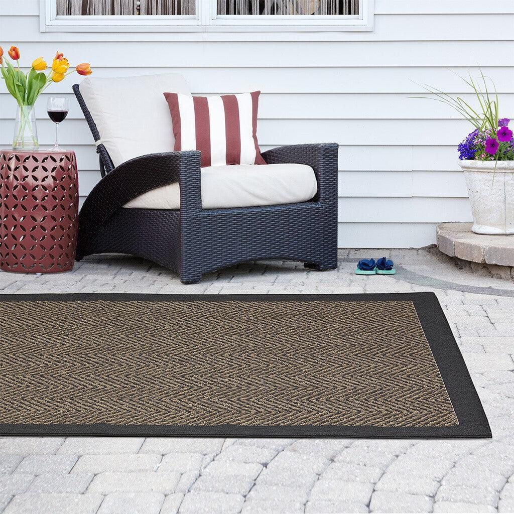 Dover Textured 5 x 7 Rug Natural | Black Olliix.com