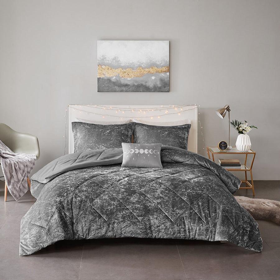 Felicia Full/Queen Comforter (Set) Gray Olliix.com