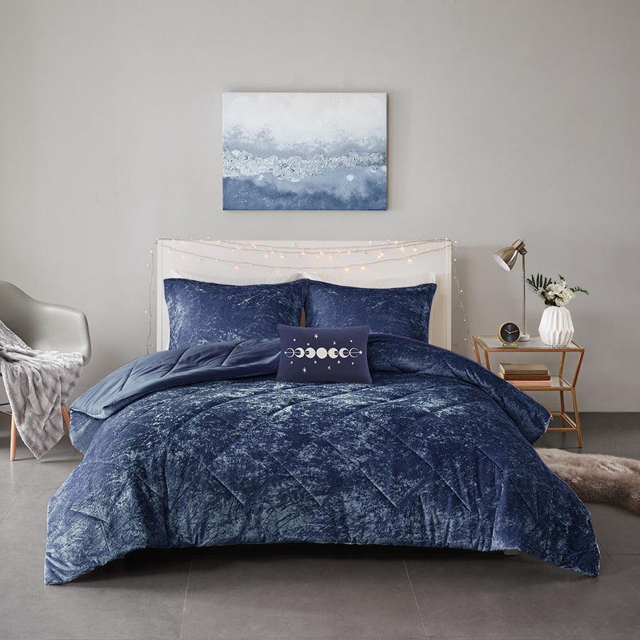 Felicia Full/Queen Comforter (Set) Navy Olliix.com