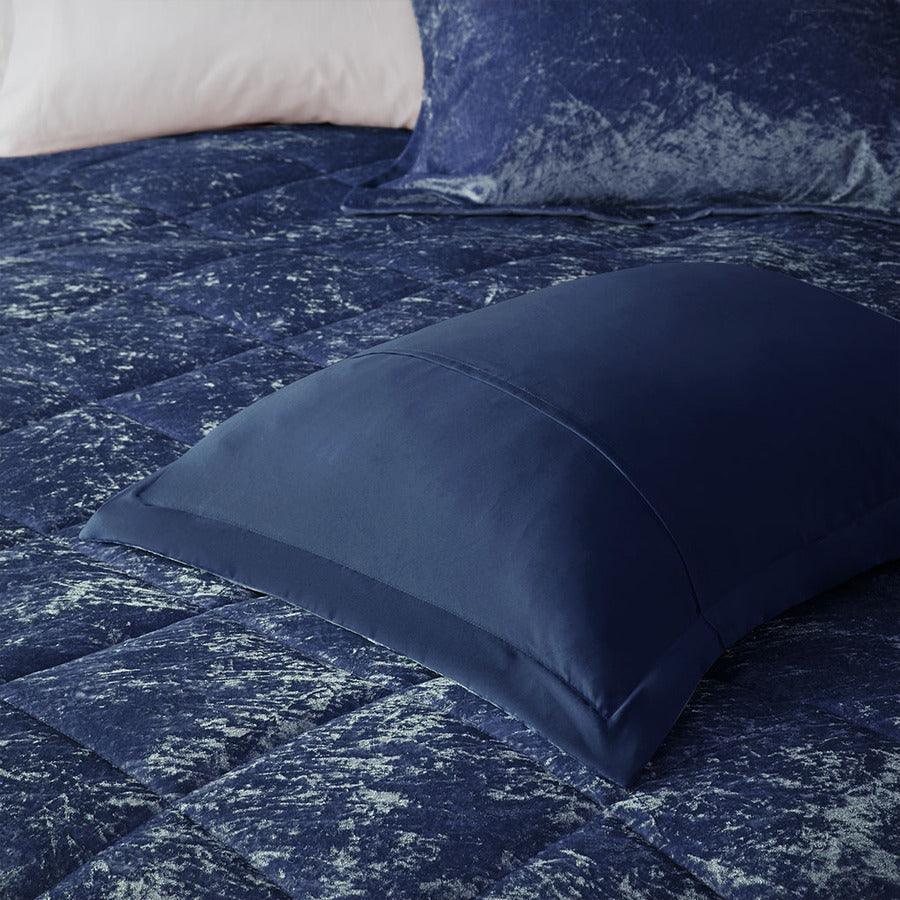 Felicia Full/Queen Comforter (Set) Navy Olliix.com